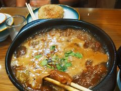 -三鞭一花·独一处·元英砂锅(海光寺店)