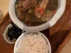 -鲜入围煮花胶鸡海鲜火锅