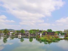 -横山鱼头馆(张横路店)