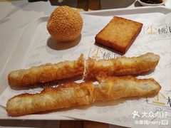 -小桃园·豆浆油条(复兴中路店)
