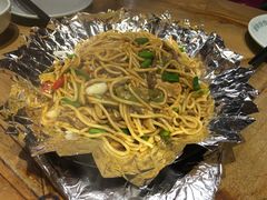 察哈尔铁板牛肉炒粉-蒙亨·手把肉·蒙古包文化主题餐厅(天恒广场店)