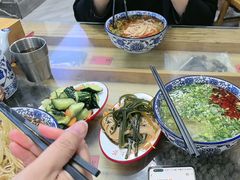 -陇上全荟兰州传统牛肉面(延吉路店)