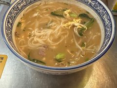 蒜爆牛肉汤粉-赣南粉局·江西小炒·锅气炒粉(巴黎春天店)