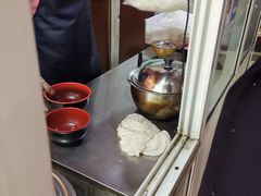 -正宗李家土鸡米线店
