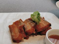 -HOMES上海本帮菜(襄阳公园店)