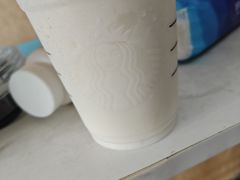 -星巴克(郑州普罗旺世店)
