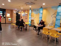 -麦当劳(石坝服务区店)