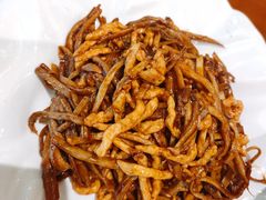 鲜茶树菇炒肉丝-马凯餐厅(地安门店)