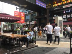露天位-BREAD WAY面包路·欧式面包(龙湖时代D馆店)