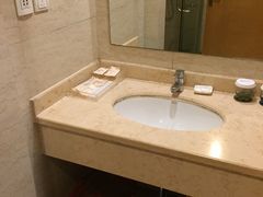 -峨眉山世纪阳光大酒店(峨眉高铁站店)