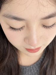 -初心纹眉洗眉·美睫专业店