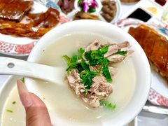 -梅利汴京烤鸭•开封豫菜地标店(东大街店)