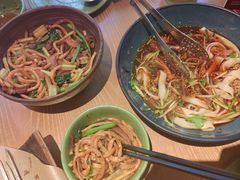 -耶里夏丽·丝路国际·新疆餐厅(浦东区东方路店)