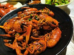 -巴厘龙虾·榜首油焖大虾(音乐学院·沿江酒馆店)