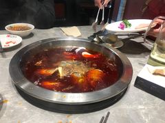 -忘情水鱼头·鲜鱼火锅(滨江中路店)