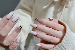 -Rena nail 美甲美睫私人定制