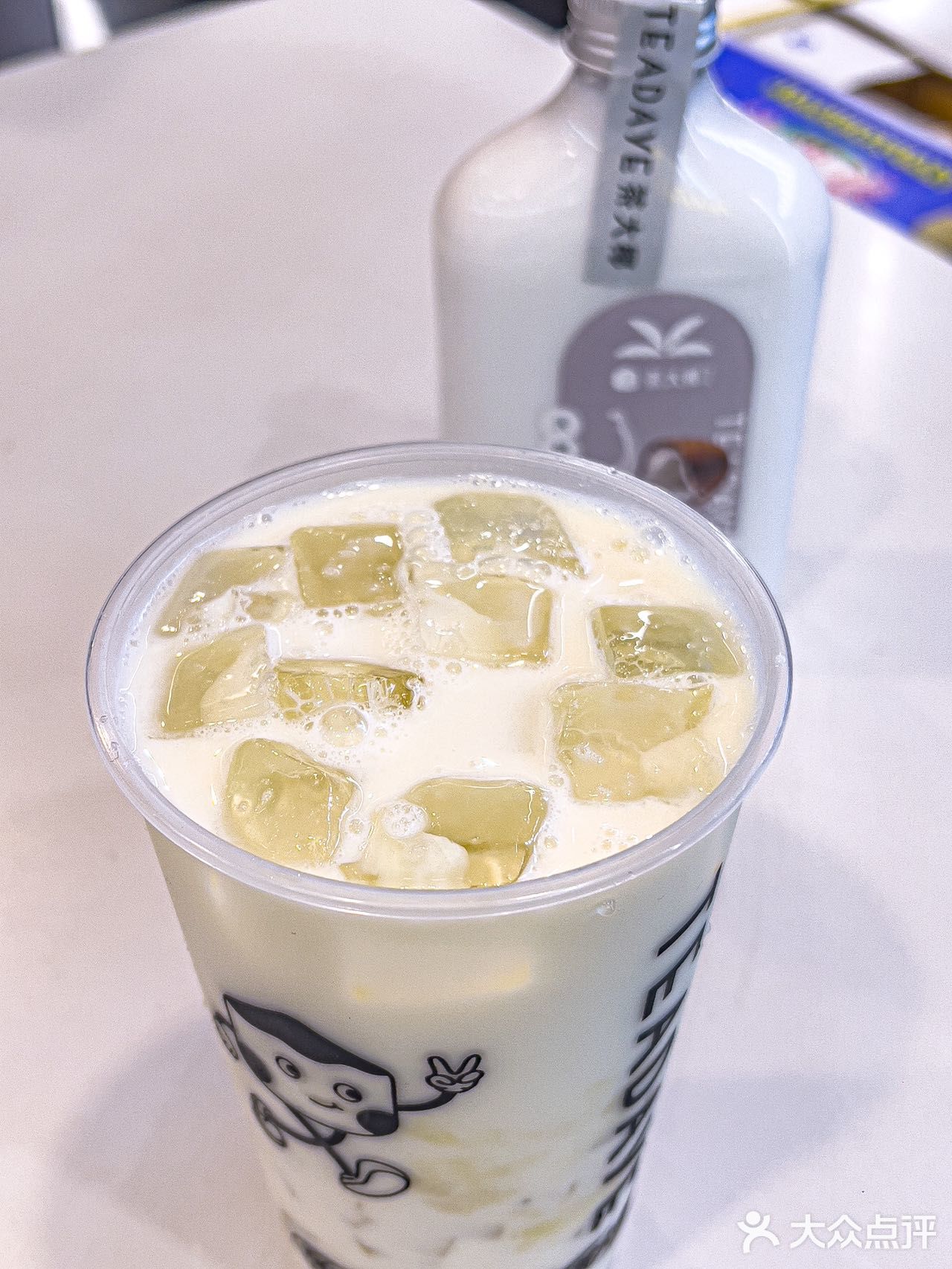 广州茶大椰买1送1！爱喝椰子水的姐妹快冲