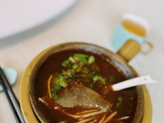 -皇冠明珠鱼翅楼(水上公园店)