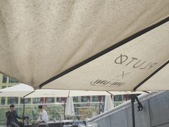 -UNI UNI(环亚凯瑟琳店)