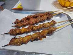 -一只羊·铜锅涮羊肉烧烤