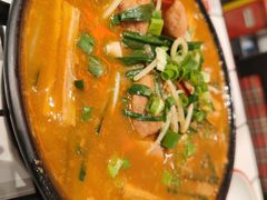 -肥汁米蘭香港米线(长宁来福士店)