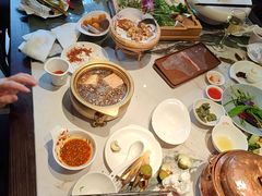 -慢丽江·云南野生菌土鸡锅(西山店)