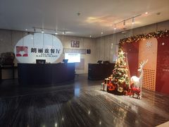 -朗丽兹自助餐厅