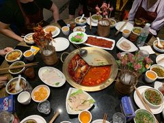 -周师兄大刀腰片火锅(洪崖洞旗舰店)