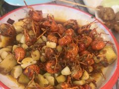 -顶峰夜宴·龙虾烧烤大排档(九江学院店)