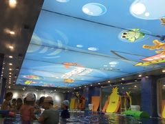 -戊辰亲子游泳俱乐部