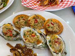 -覃记海鲜美食餐厅