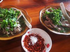 -周记翘脚牛肉