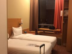 -宜必思新加坡诺维娜酒店