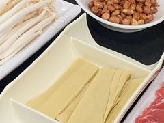 -楼外楼大刀肉传统火锅居(幸福街店)