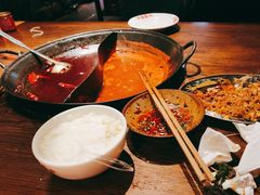 -萍姐火锅·公路夜市(武汉首店)