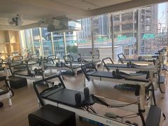 -Z&B Fitness Studio·Gym(前滩L+PLAZA店)