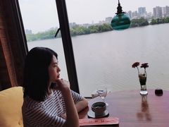 -凡烟外慢生活体验馆