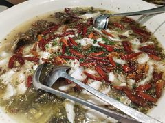 -姚姚酸菜鱼·金戈戈香港豉油鸡(喜荟城联名店)
