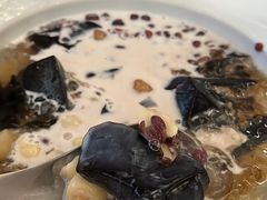 -RUXU入续糖水铺与包(卓悦中心店)