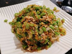 虾酱蛋沫炒芸豆-燕青小馆(东园大厦店)