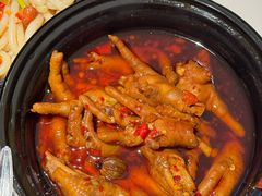糯叽叽香辣鸡爪-乐乐大排档·30年老字号(浙江路店)