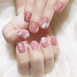 -Pink You美甲美睫纹绣定制中心