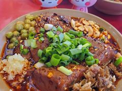 -谢老五跷脚牛肉·非遗传承店
