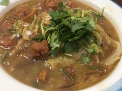 丸子炖白菜-五谷丰香饺子馆(总店)