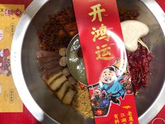 -谭鸭血老火锅(七宝万科广场店)