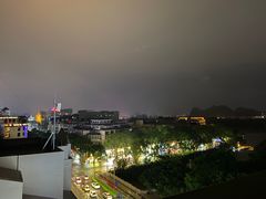 -悦吧·360°全景天台酒吧(象山店)