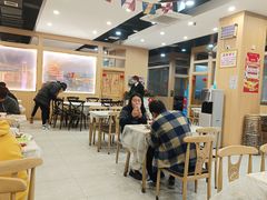 -江城燕子大排档(江汉路步行街店)