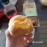 买了一块切片蛋糕里面是有
