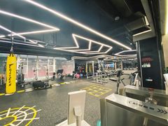 -懒人Club健身(卓越时代广场店)