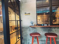 -Double cafe
